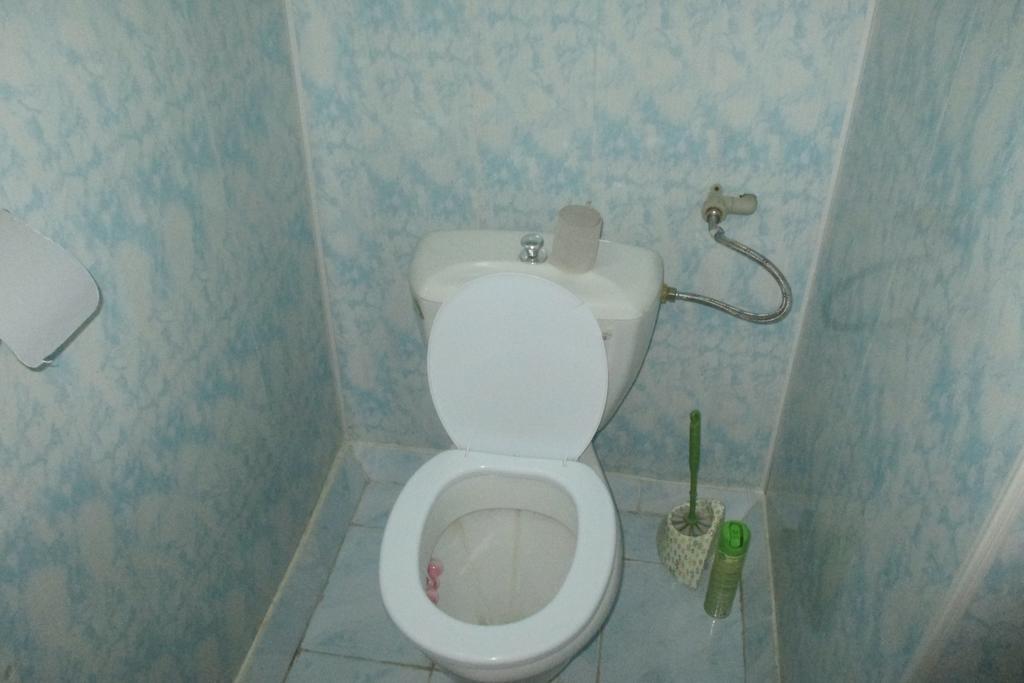 Otel Issyk-Kul 카라콜 객실 사진