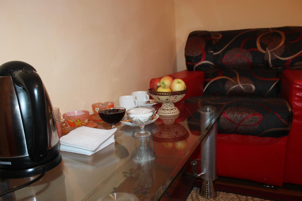 Otel Issyk-Kul 카라콜 외부 사진